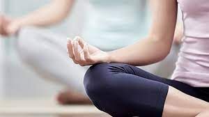 Yoga, silencio y autobservación, un desafío contemporáneo
