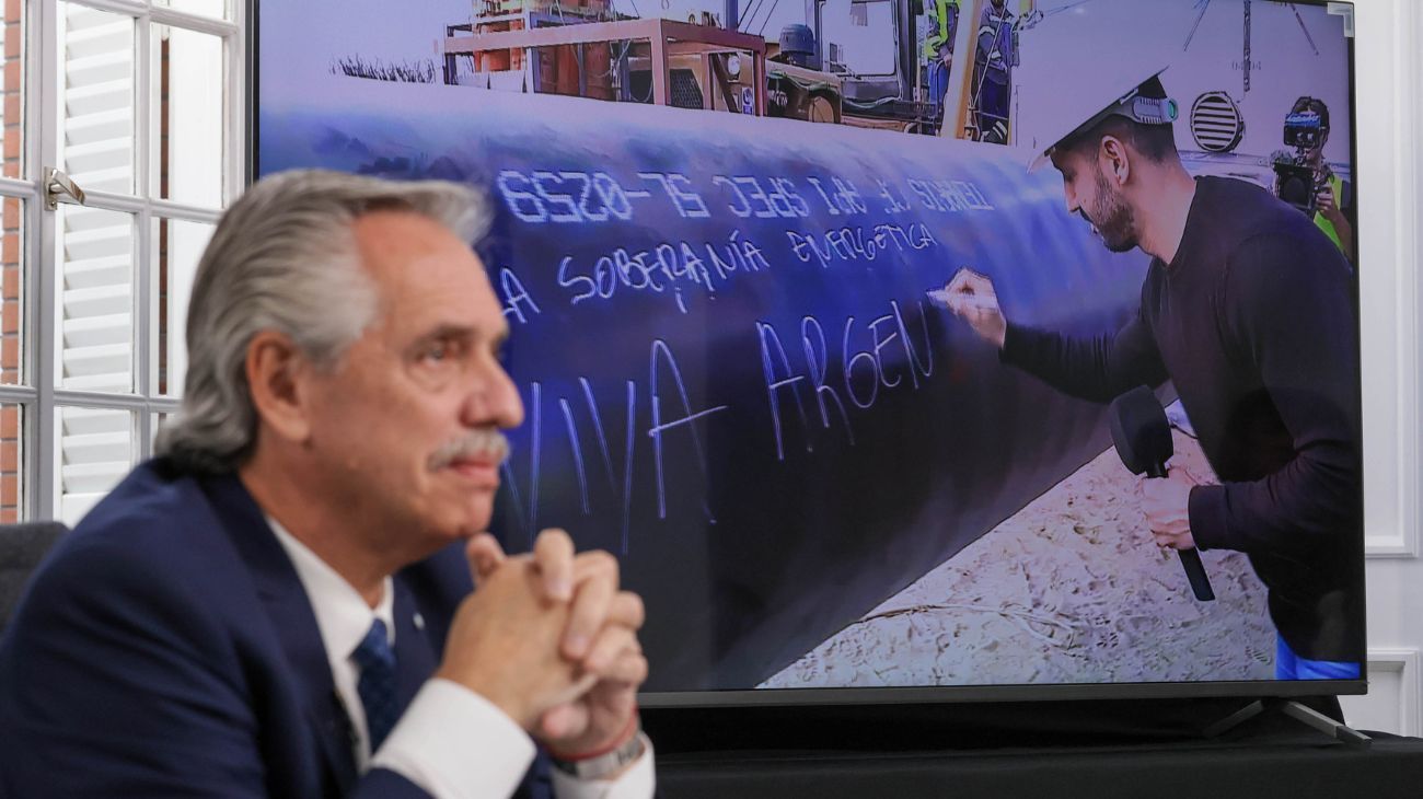 Gasoducto Néstor Kirchner: Alberto Fernández presenció la última soldadura de caños