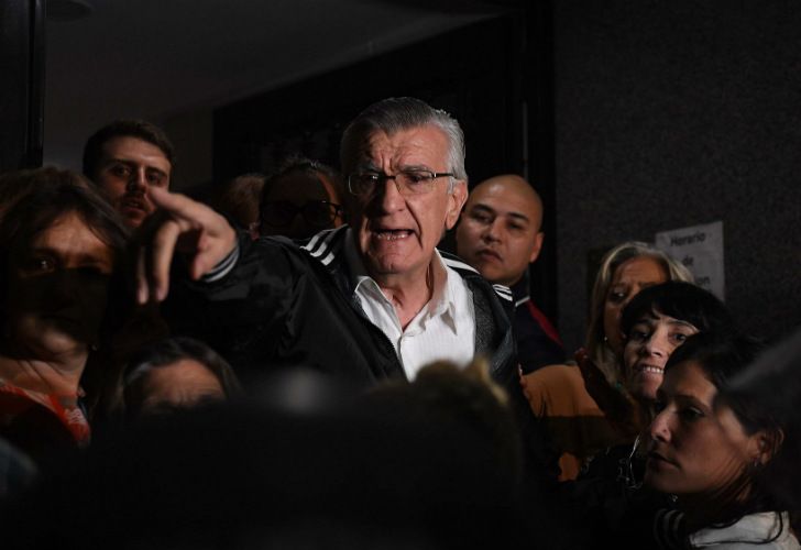 Gioja convocó a un congreso contra la intervención del PJ pero sin el apoyo de gobernadores