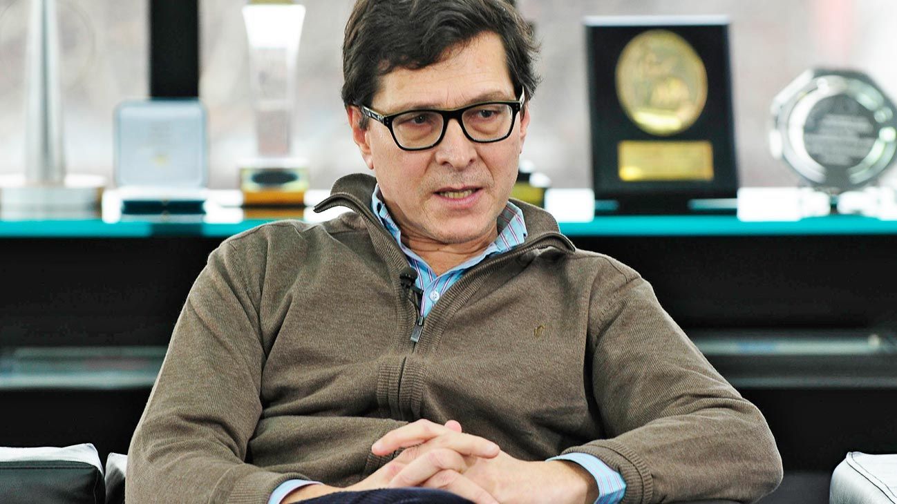 Fernando Ruiz ingresa a la Academia de Periodismo