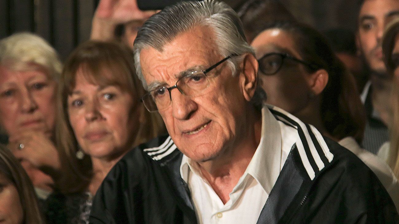 José Luis Gioja, presidente del PJ: "Es perverso lo que hace Macri, es un psicópata"