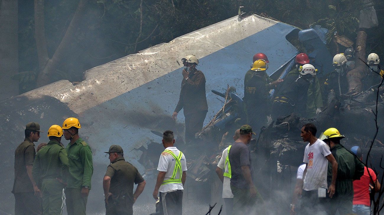 Se estrelló un avión en el aeropuerto de La Habana: sobrevivieron 3 personas