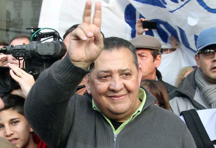 ¿Cuánto cobra Luis D'Elía como jubilado docente?