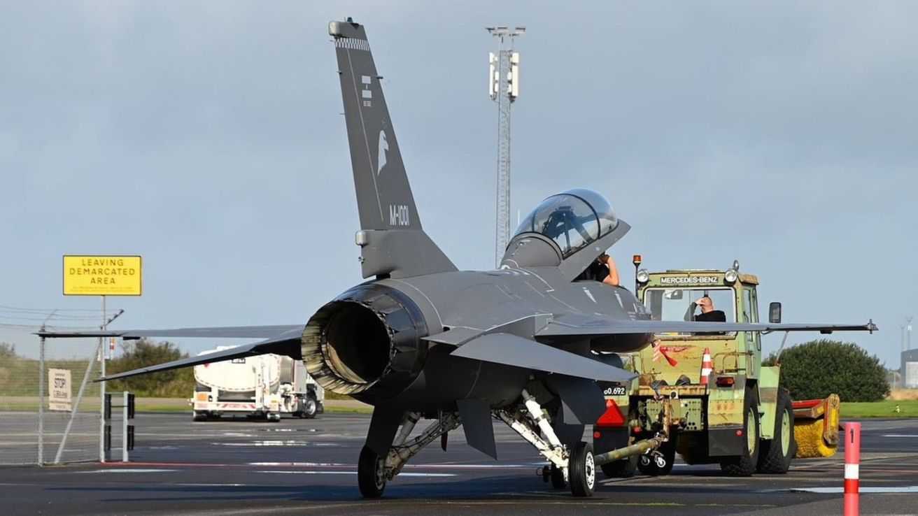 F16 en Córdoba: las aeronaves ya aterrizaron en Río Cuarto