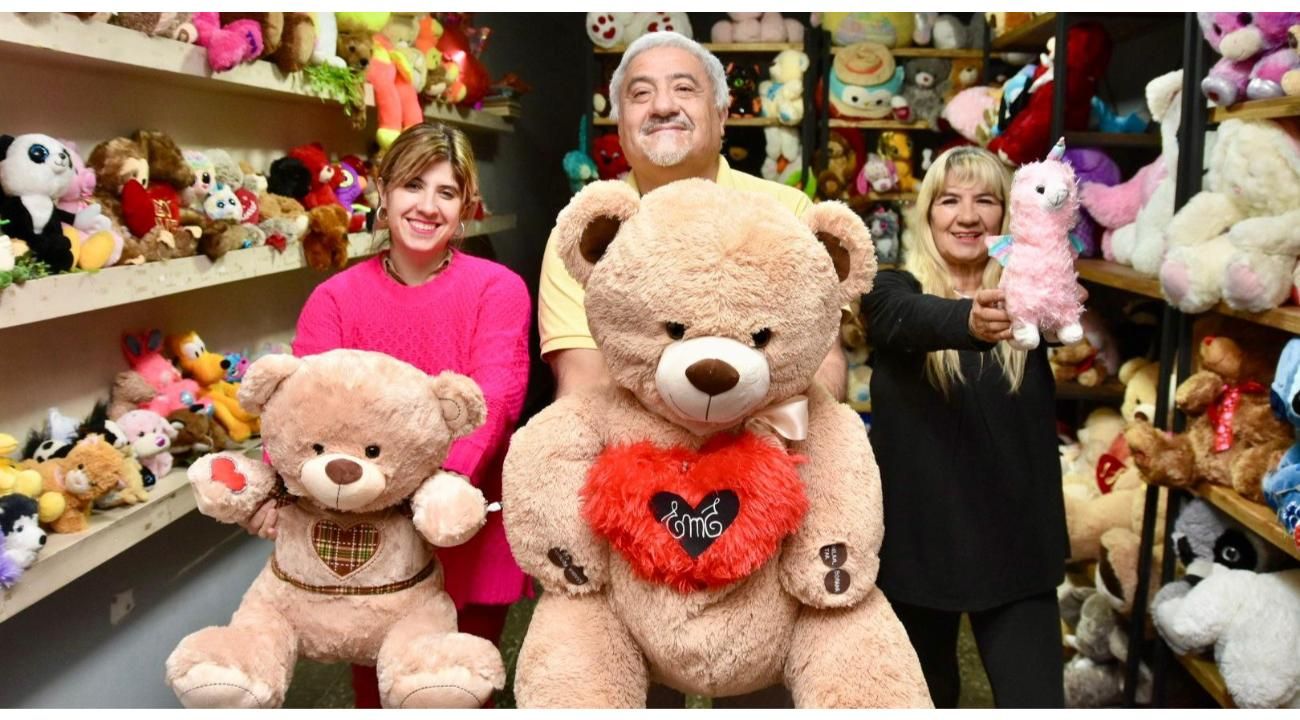 EME, los peluches inteligentes de San Juan que conquistaron a grandes y chicos