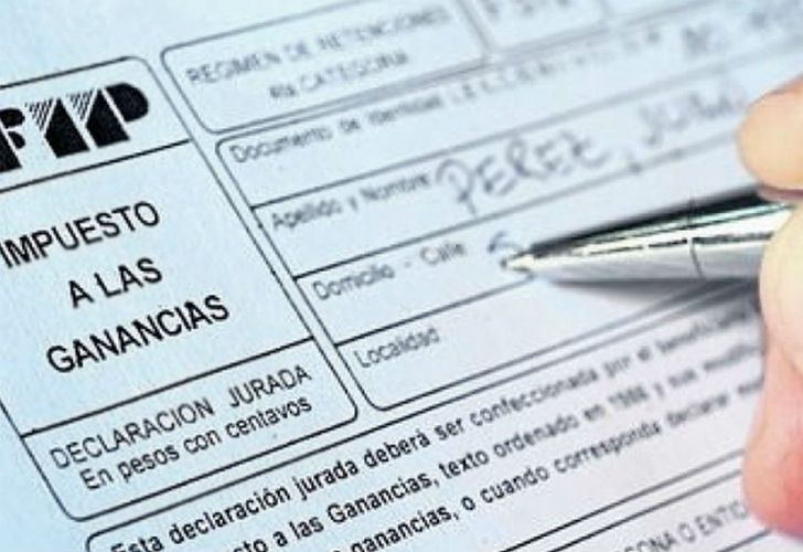 Ganancias: sólo uno de los padres podrá descontar a sus hijos