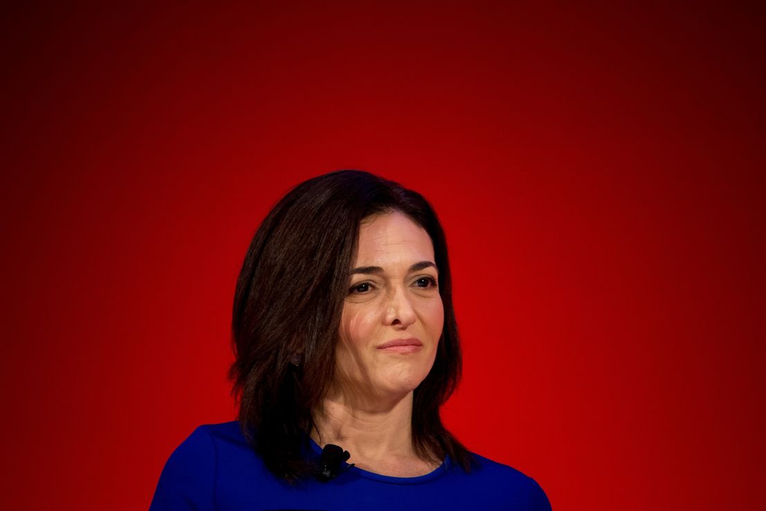 Sandberg de Facebook pidió al personal investigar sobre Soros