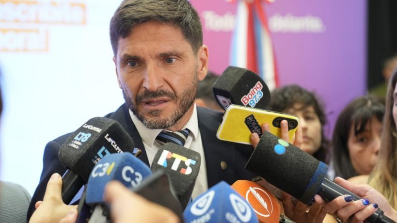 Pullaro sobre la gestión de Milei: "El modelo empieza a crujir"
