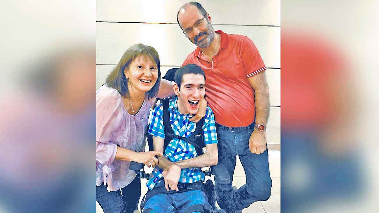 Una madre lucha contra la "incomodidad" que genera la discapacidad
