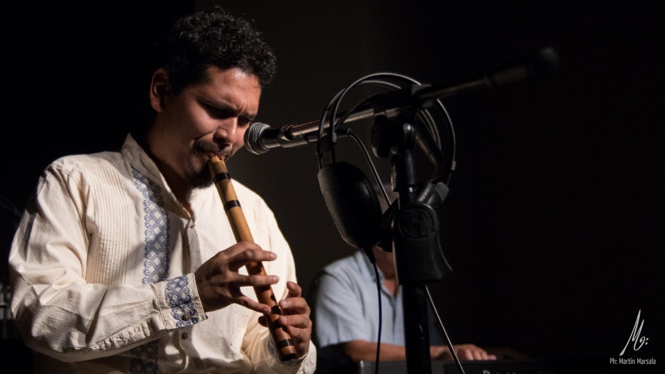Loop Andino: el folclore experimental de Walter Arjona