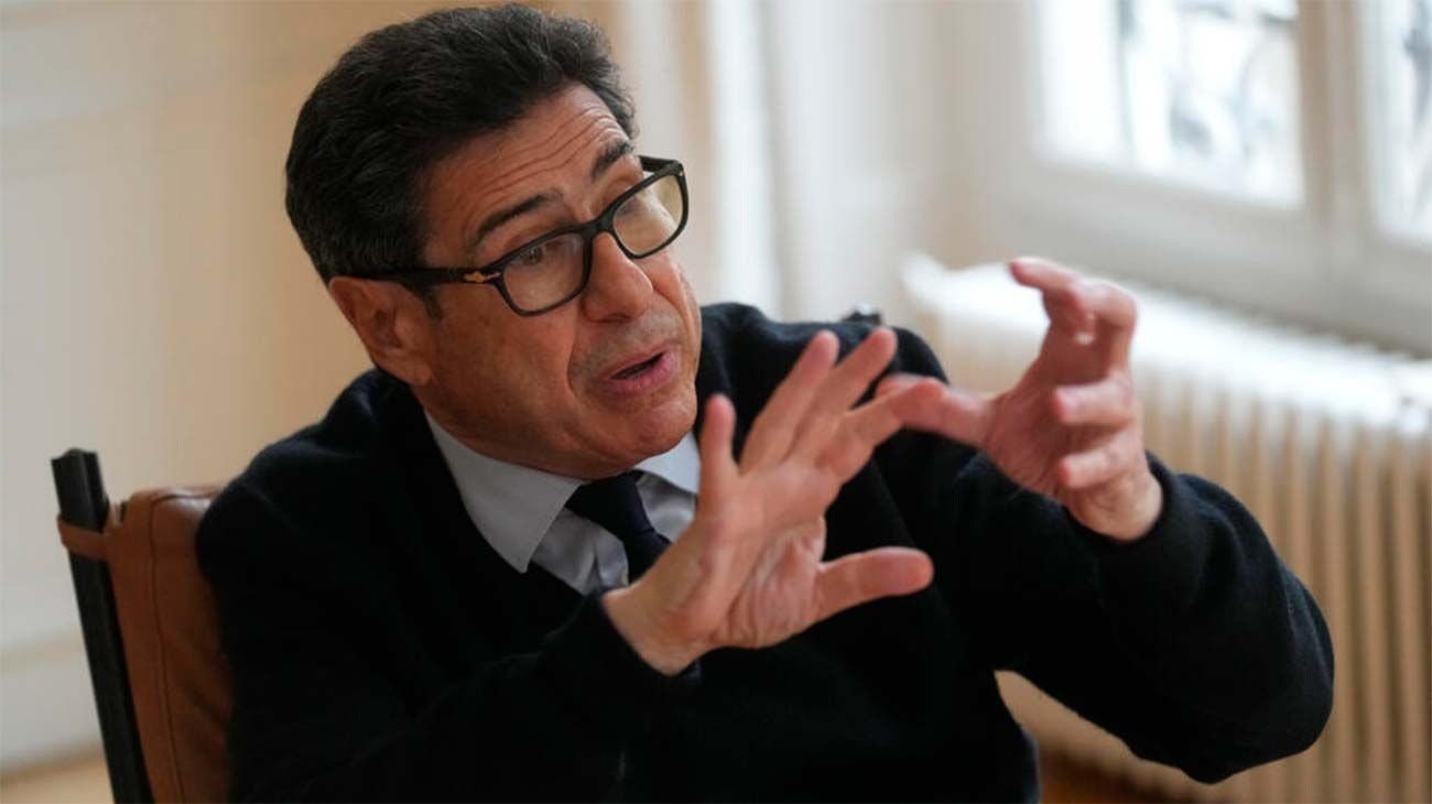 El Premio Nobel de Economía 2025 elogió las reformas de Milei en Argentina