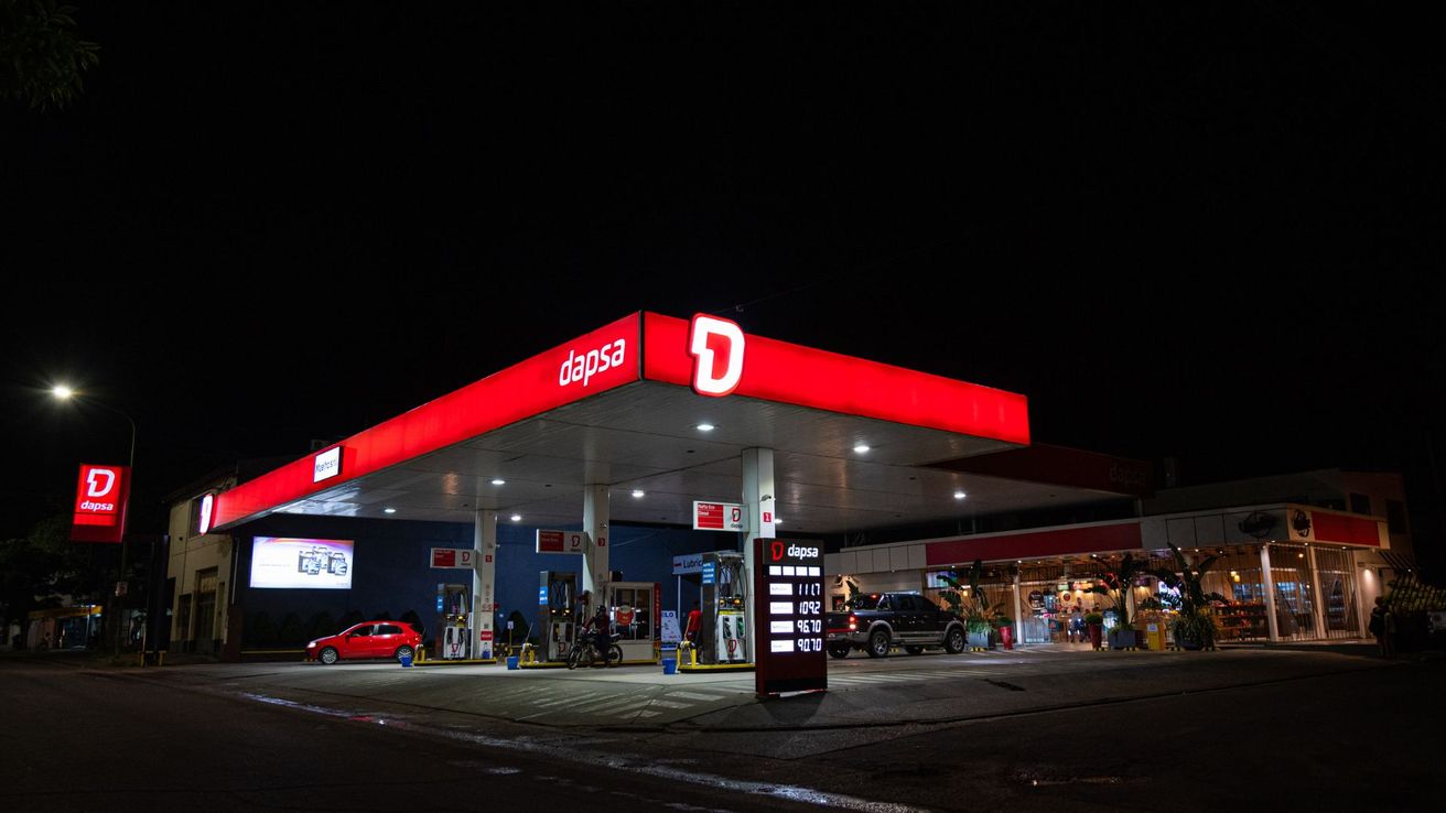 Chevron se lanza a la venta de combustibles en Argentina tras sellar una alianza estratégica con DAPSA