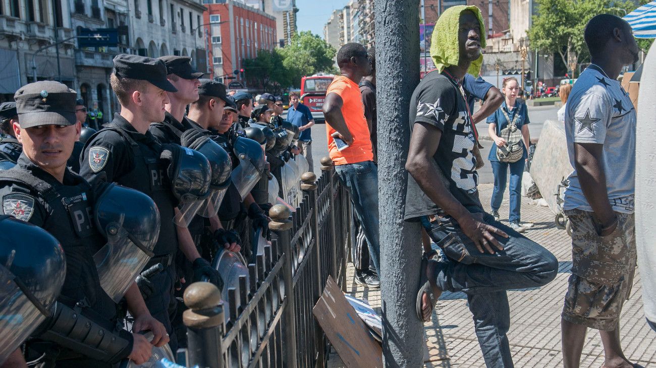 Amnistía Internacional culpa al Gobierno argentino de incentivar la xenofobia
