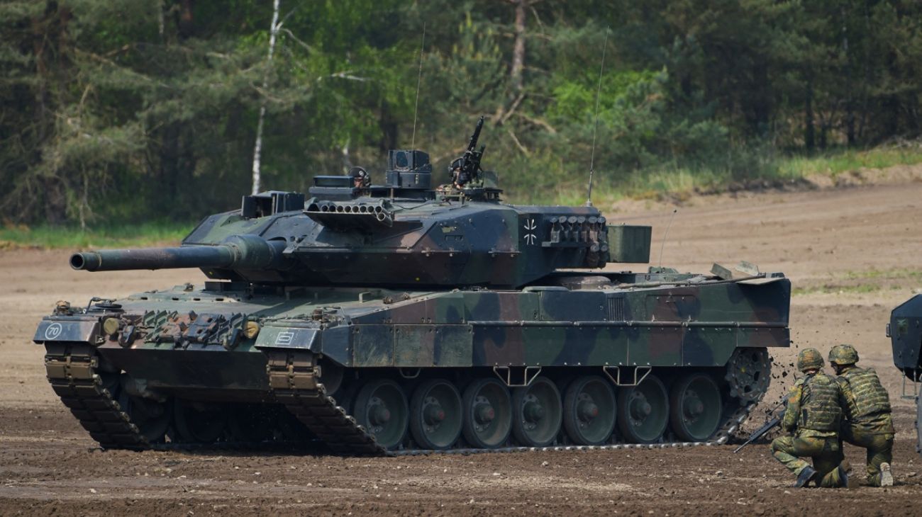 Estados Unidos y Alemania envían tanques a Ucrania