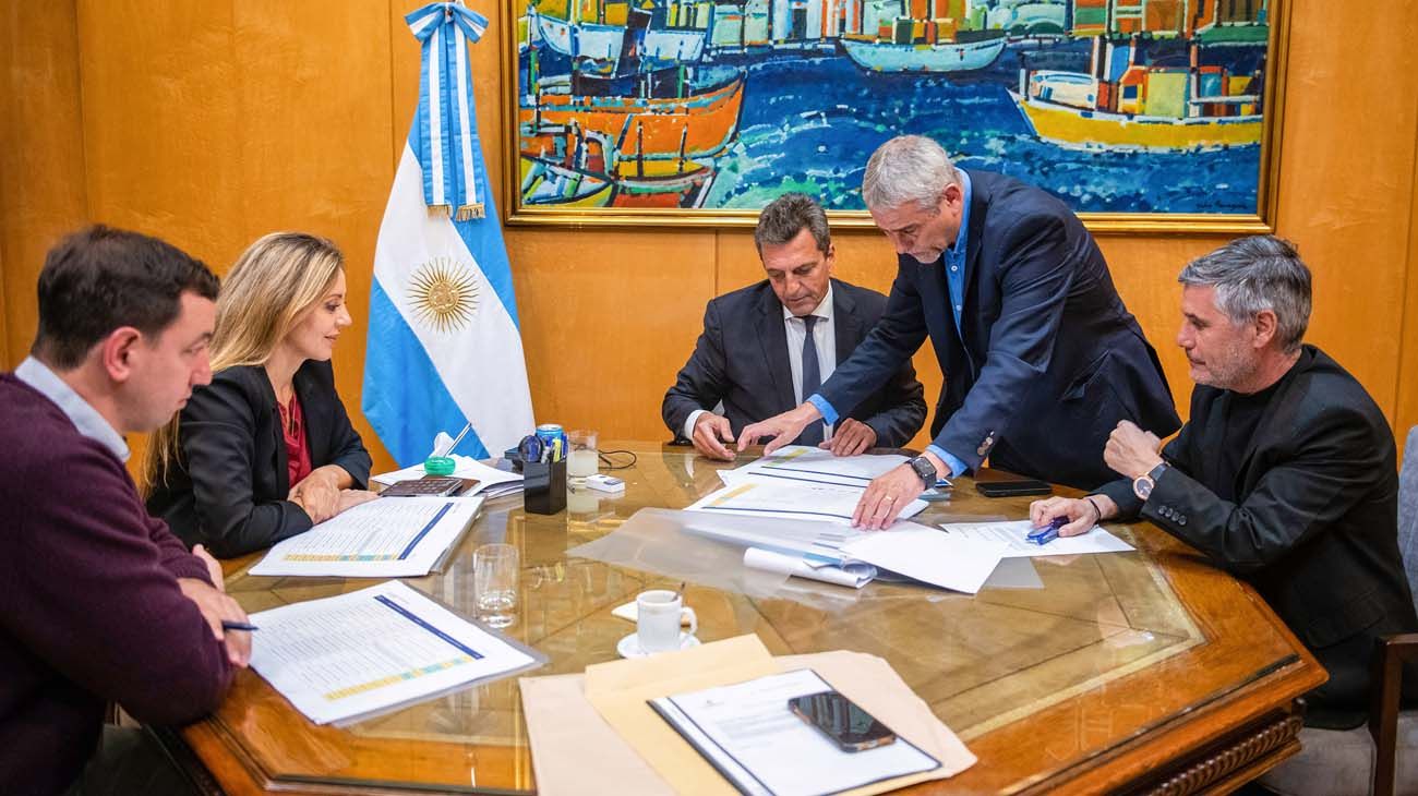 El blue a $ 442 recalienta más la inflación de abril