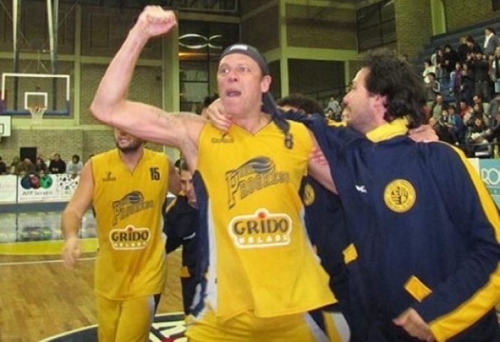 Se despidió el más "Loco" del básquet