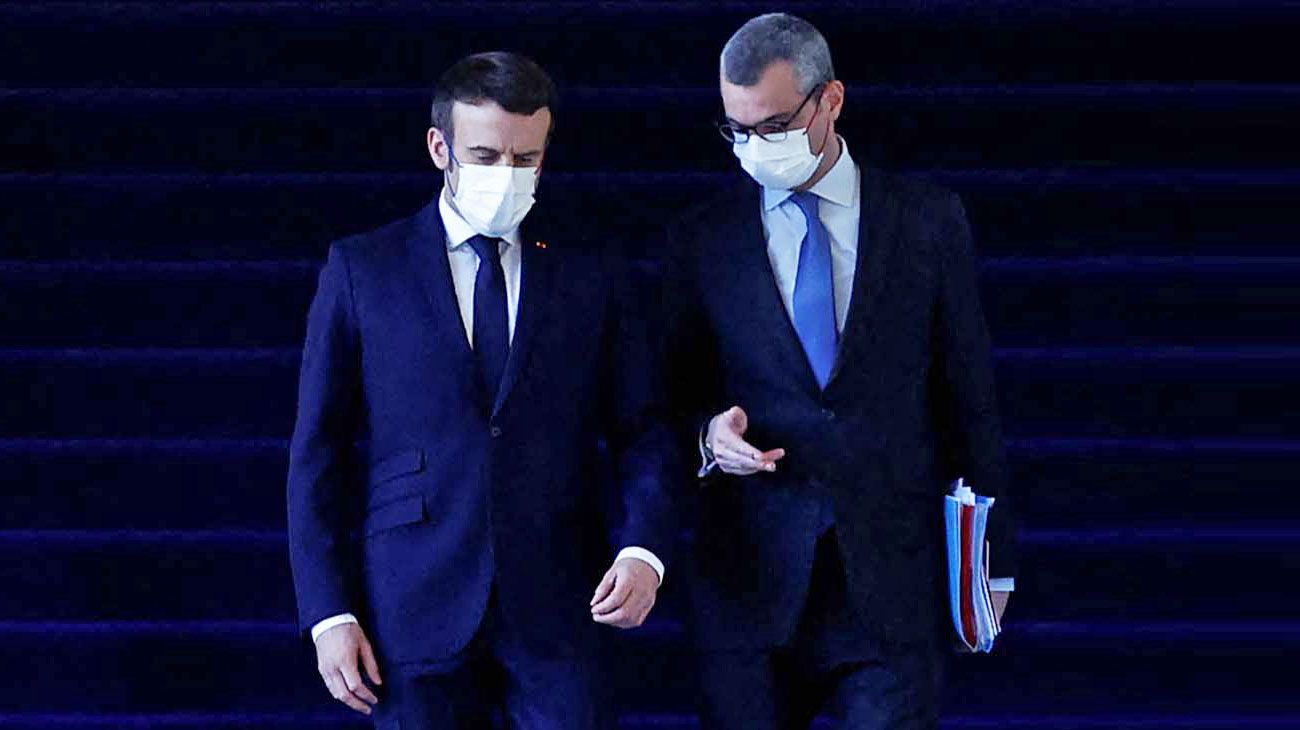 Emmanuel Macron advierte que la guerra “será larga”