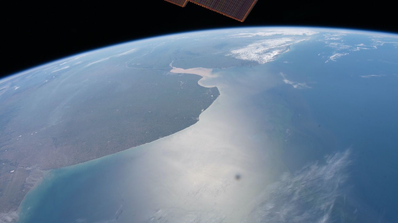 La NASA abre su archivo y muestra una impresionante foto de Buenos Aires tomada desde la EEI