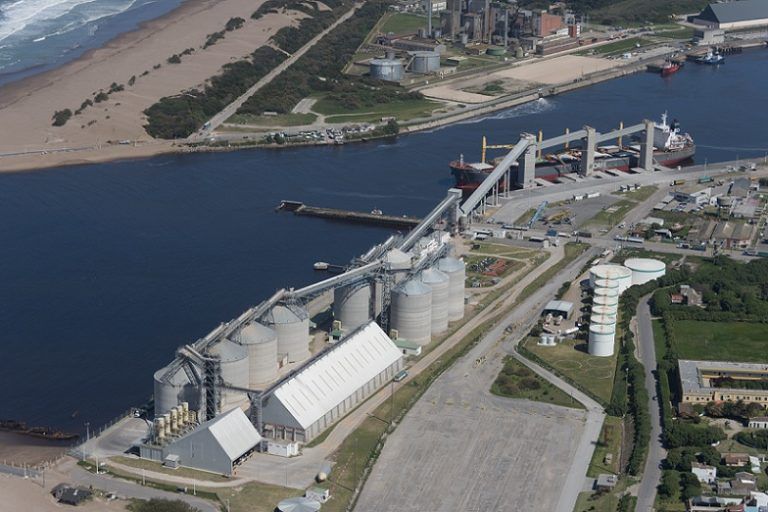 El Gobierno interviene para destrabar el paro en los puertos cerealeros