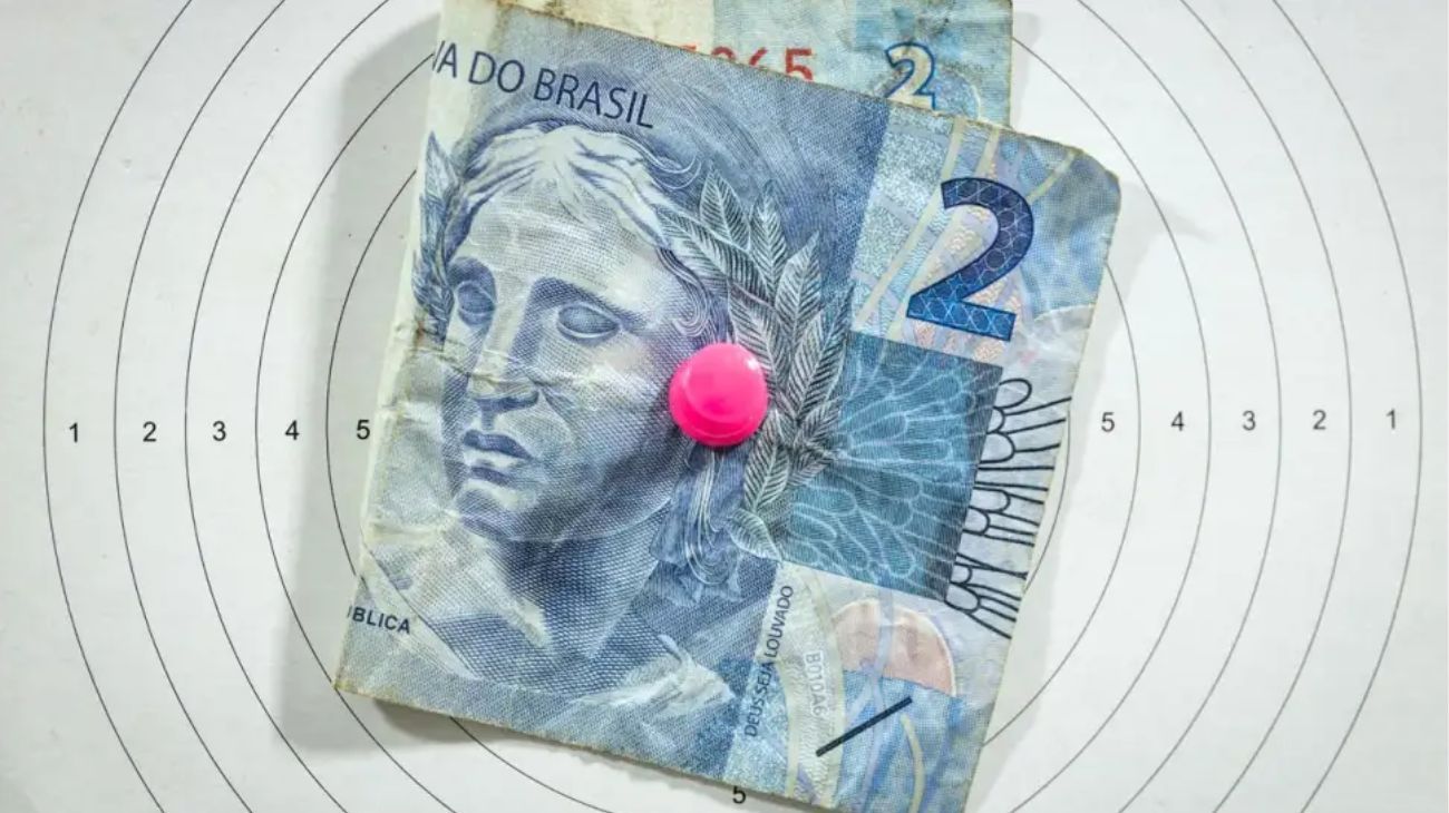A cuánto cerró el real blue hoy, lunes 19 de mayo de 2025