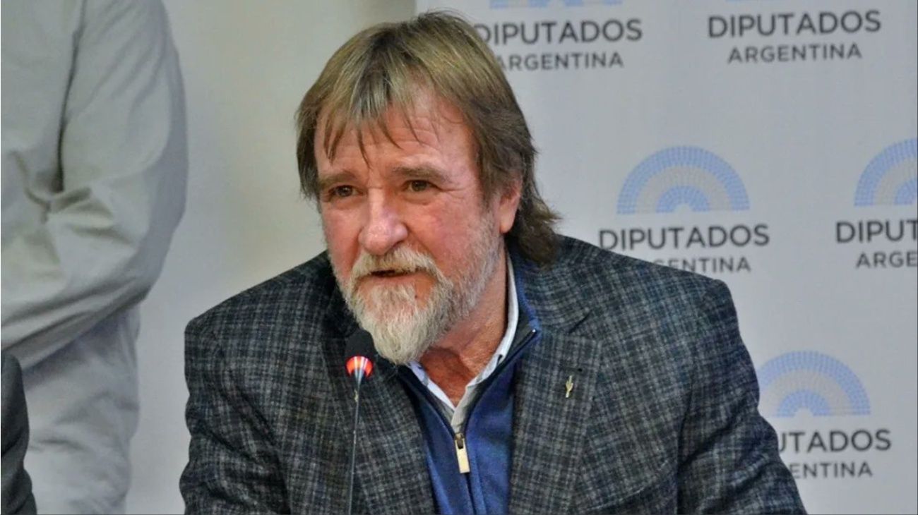 Regresó a diputados el debate por la alícuota del impuesto interno a los cigarrillo