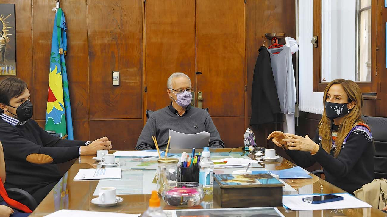 Con Victoria Tolosa Paz y Daniel Gollan, el Frente de Todos define una lista de equilibrio