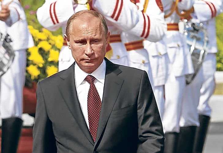 El hombre de varios rostros que quiere gobernar Rusia hasta 2024