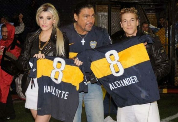 Los Caniggia se fueron ofendidos de la Bombonera