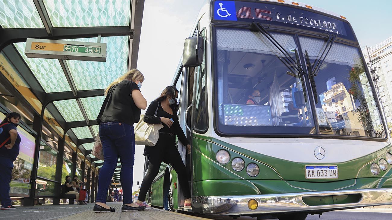 Tarifas 2021: prevén aplicar un aumento en Transporte en los próximos meses
