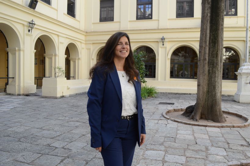 Candidata a ser directora del Monserrat: "Es otro momento histórico para el colegio"