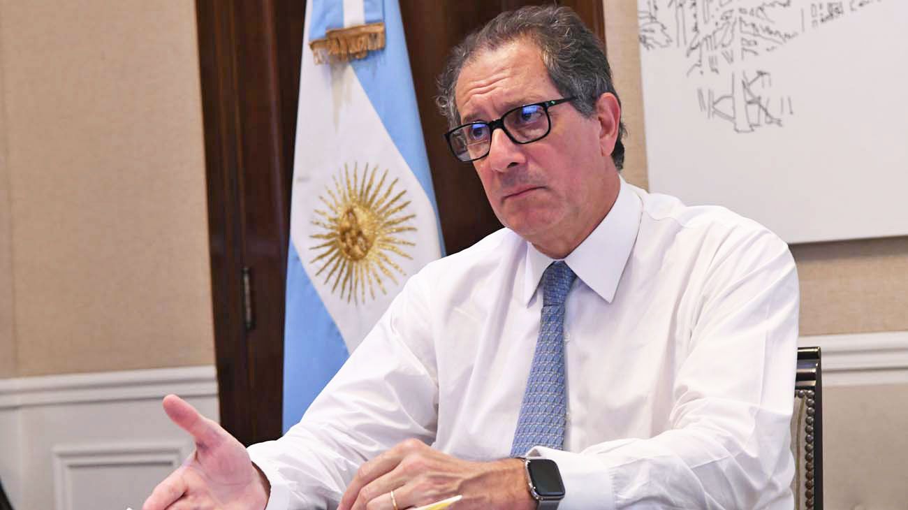 El BCRA prohibió comprar divisas a los que usaron "dólar soja", pero luego aclaró que no incluye a productores