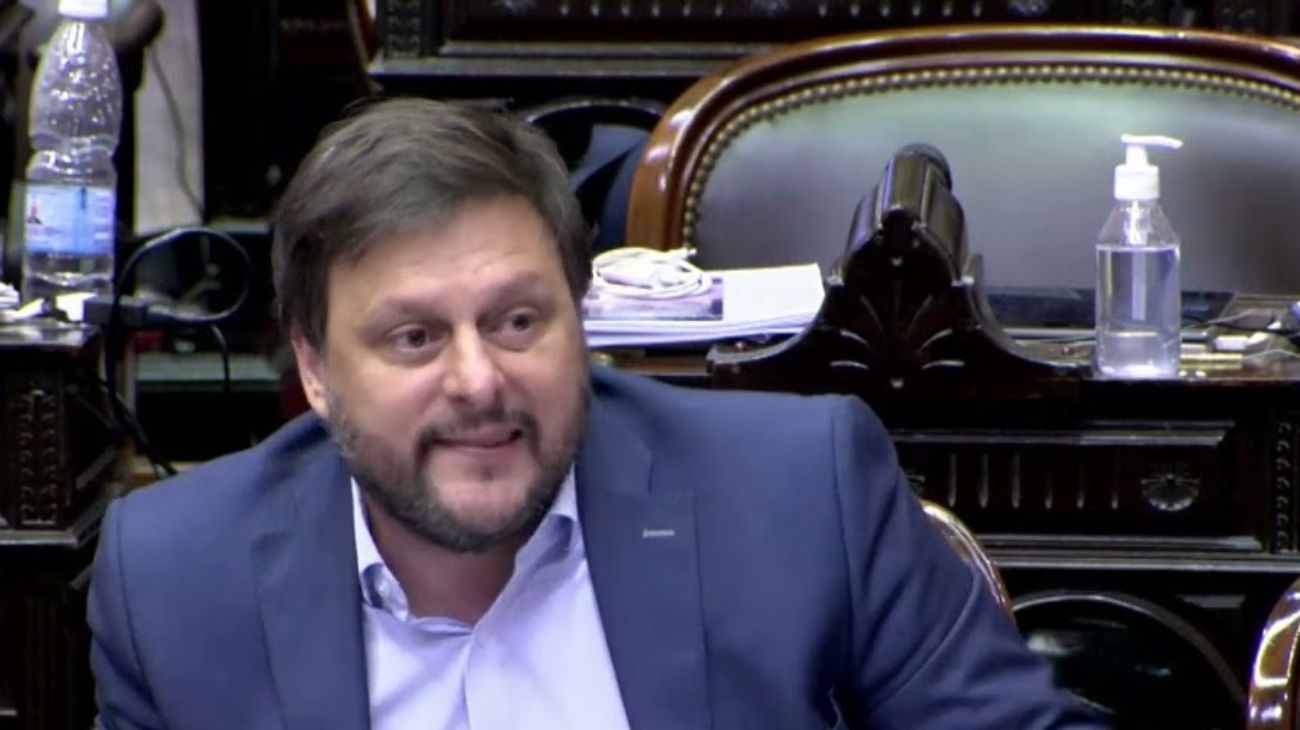 Leandro Santoro: "Para el PRO, la Ciudad es una caja de recaudación"