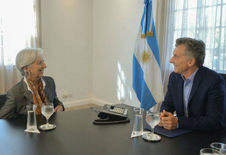 Christine Lagarde se reunió con Macri y lo felicitó por las reformas