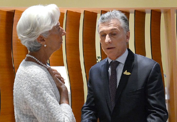 Vuelta al FMI: economistas se debaten entre el escepticismo y el desencanto