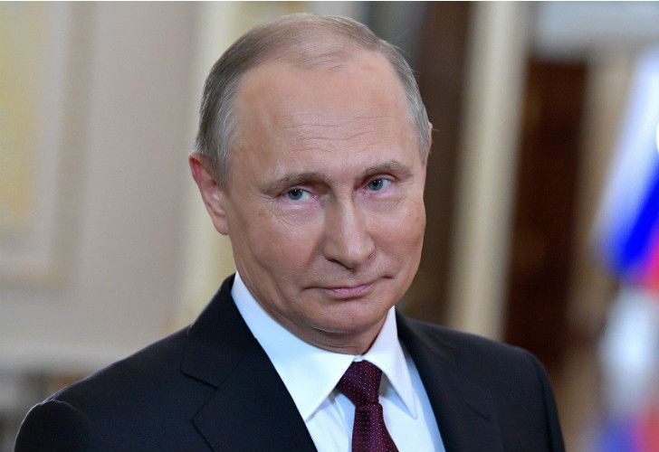 Rusia expulsó a 60 diplomáticos de EEUU y planea cerrar embajadas