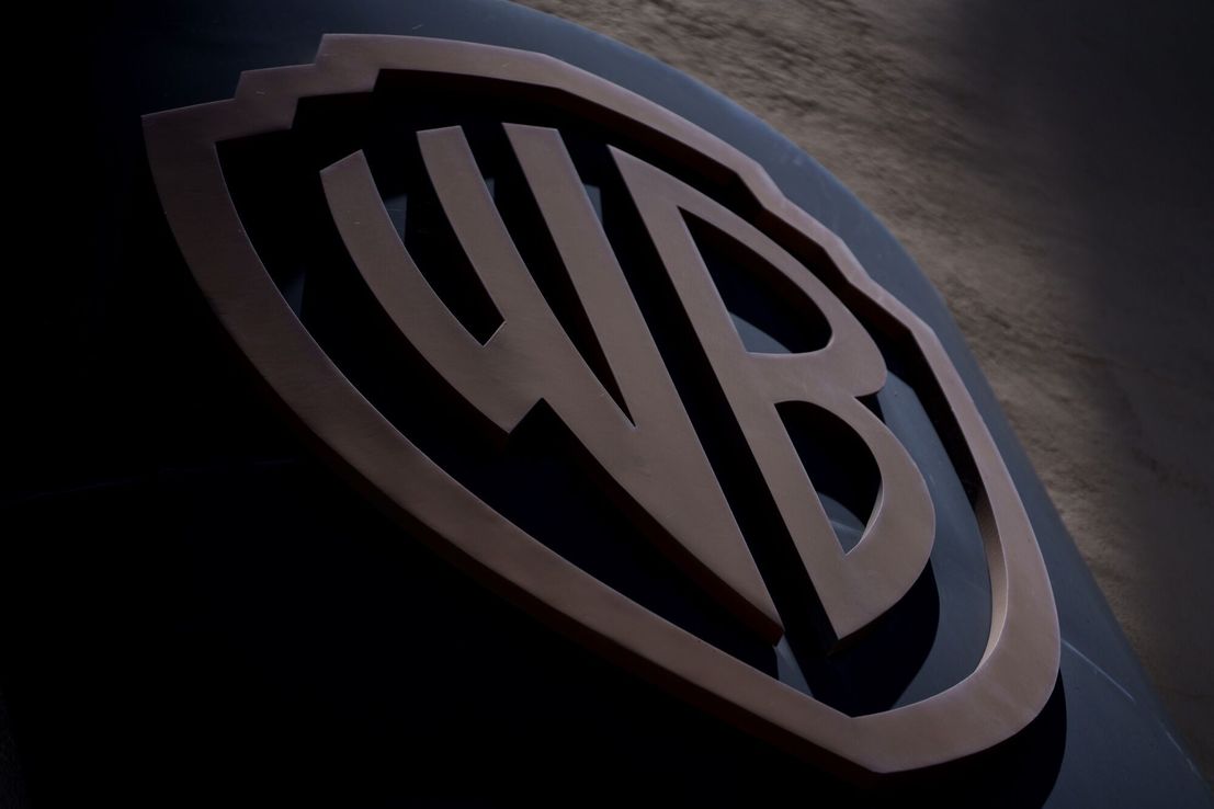 Warner Bros. pide nuevas ofertas en su proceso de venta a Netflix, Paramount y Comcast