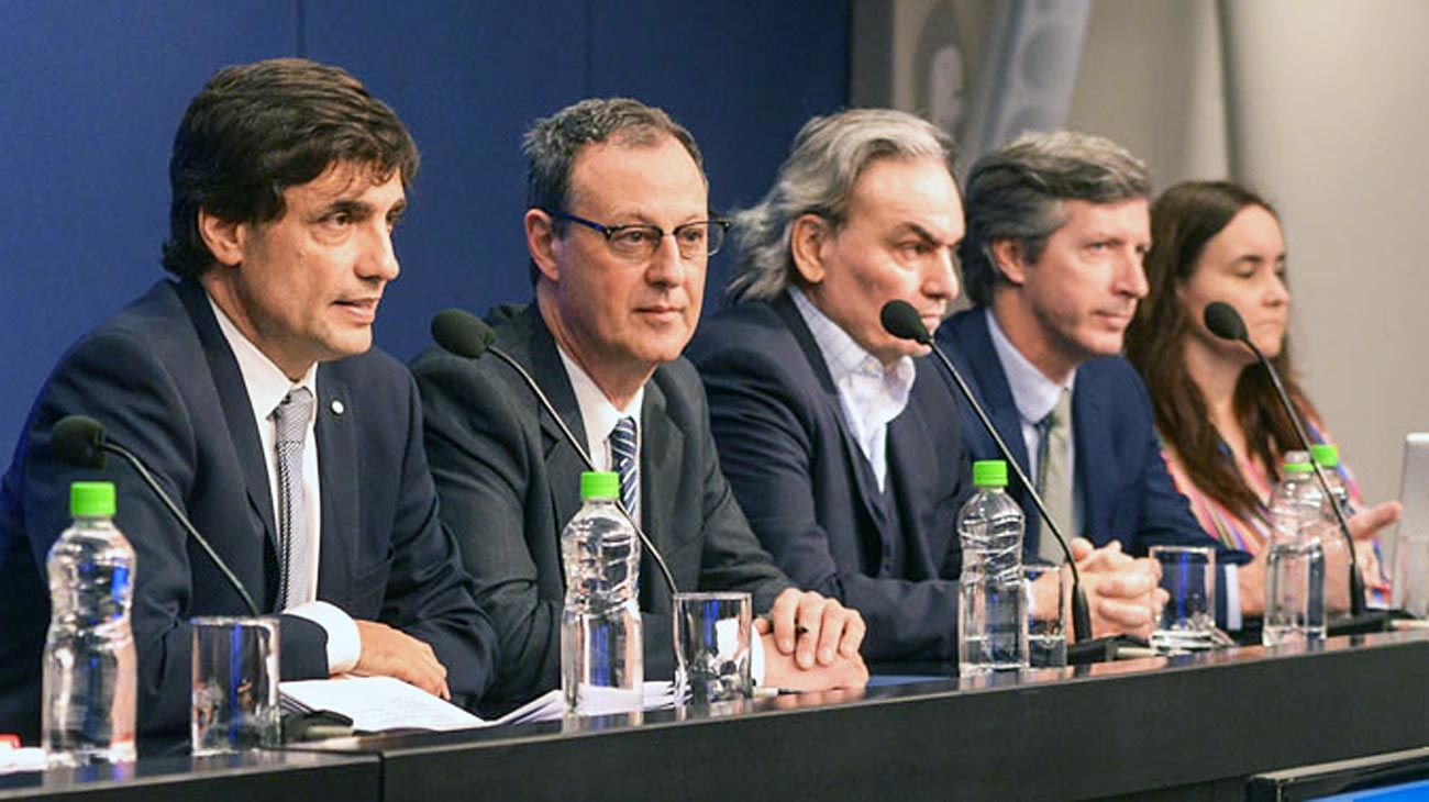 El FMI demora la revisión de las metas y negocia a dos puntas