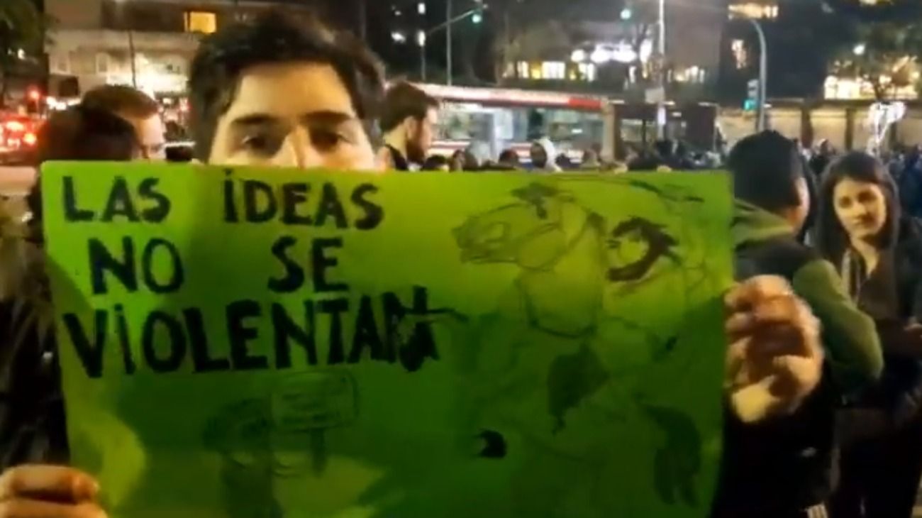 La Rural cerró con otro masivo escrache vegano