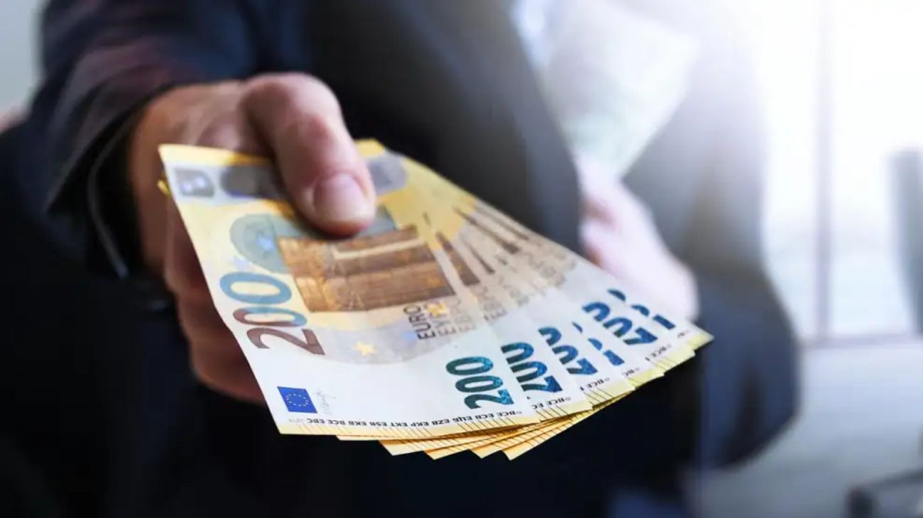 Cotización del euro blue hoy, viernes 17 de abril