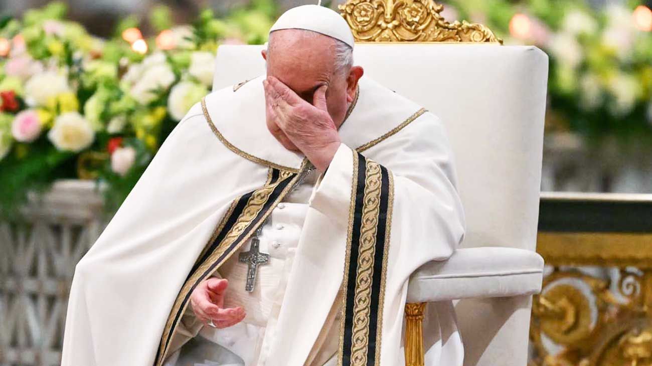 Nueva internación del Papa, para tratar su bronquitis
