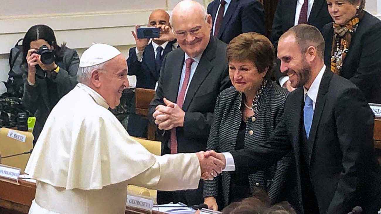 El Gobierno apuesta al anuncio rápido, pero el FMI quiere una prueba de amor