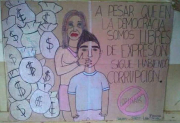 La Cámpora busca censurar un afiche hecho en una escuela secundaria