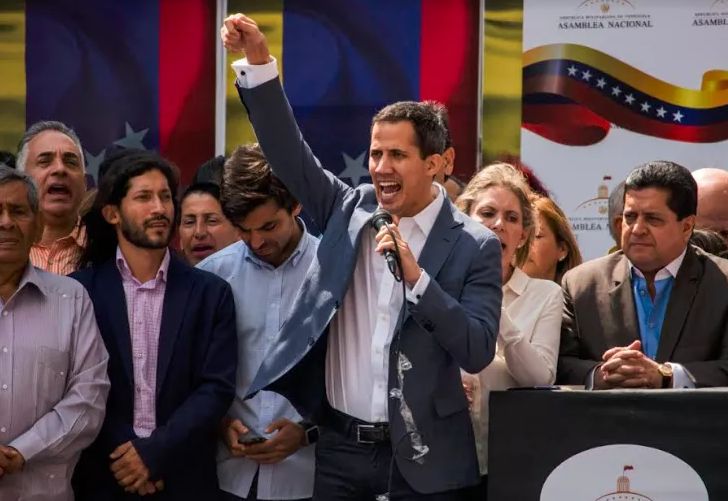 Quién es Juan Guaidó, el joven que se declaró Presidente interino de Venezuela