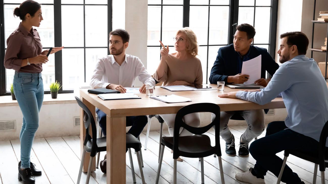 Liderar con confianza: cómo construir organizaciones que inspiran
