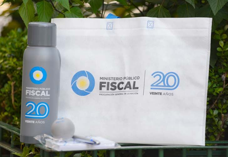 Merchandising de Gils Carbó