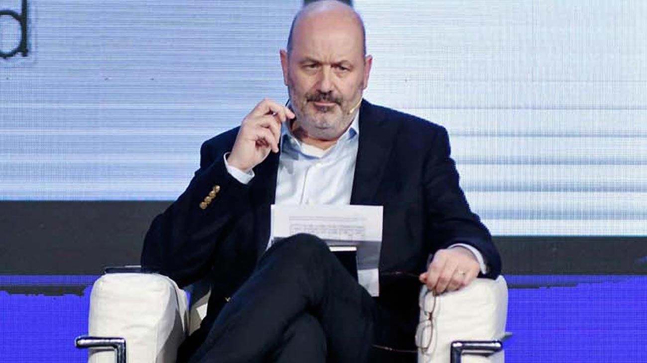 Sturzenegger: “nuestra propuesta va a ser motosierra en las provincias”