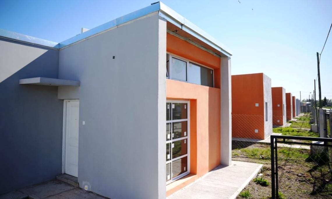 ¿Cuántos salarios se necesitan para comprar una vivienda?