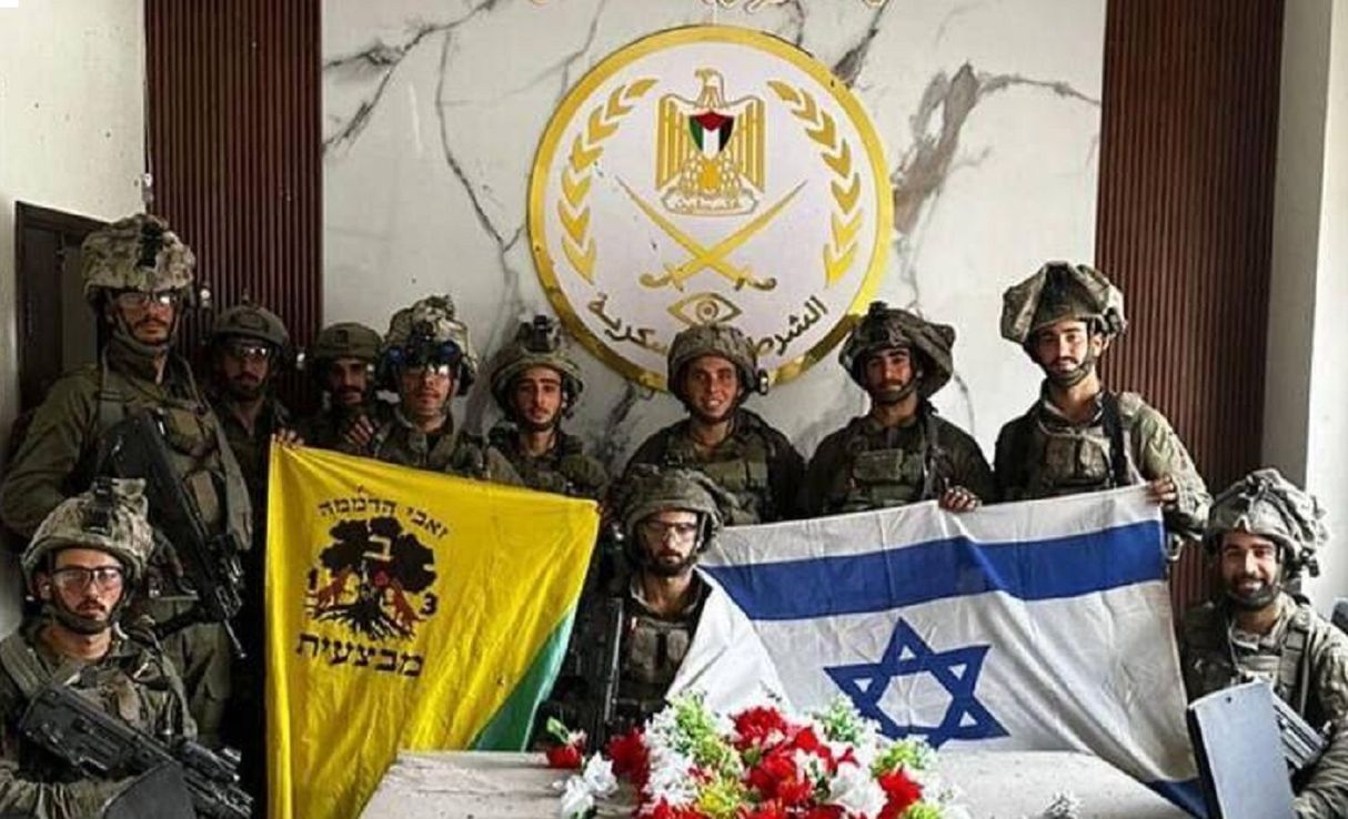 El ejército de Israel tomó el Parlamento, la sede de Gobierno y el cuartel general de la policía de Gaza