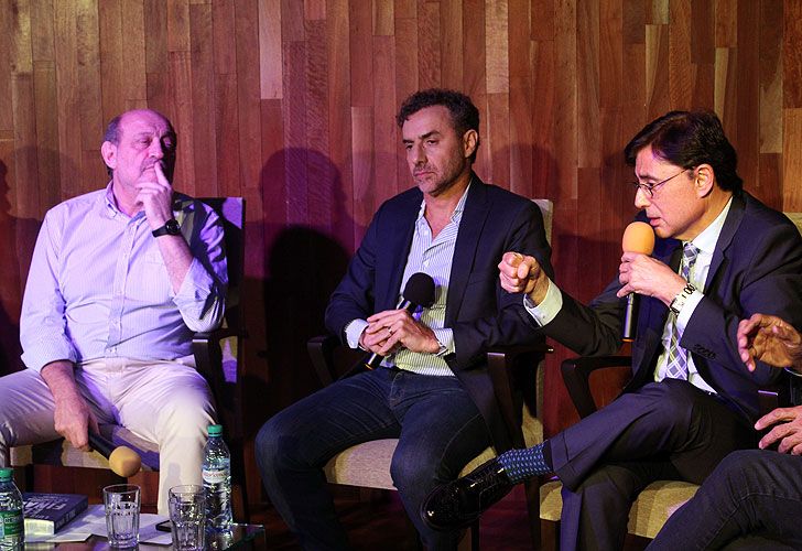 Majul, Fontevecchia, Roa, González y Roberts despidieron "la locura" K