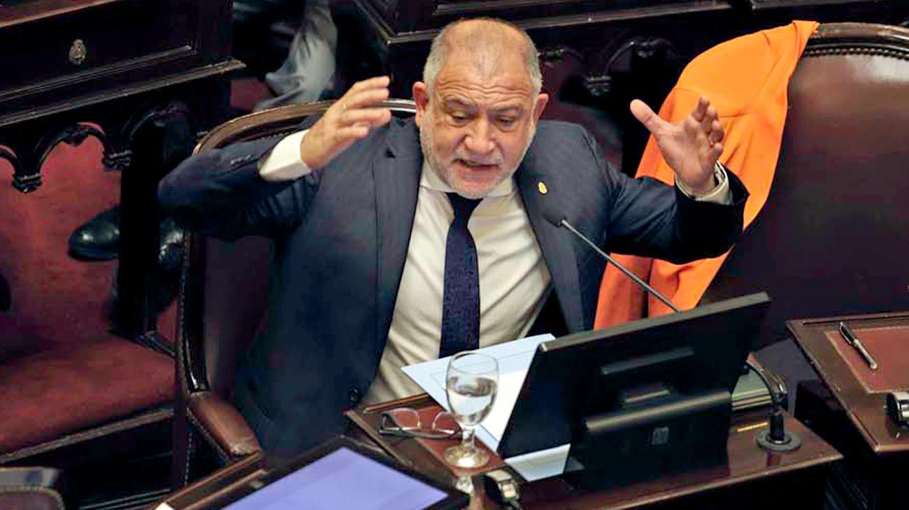 Desacuerdos y divisiones en el bloque del PRO
